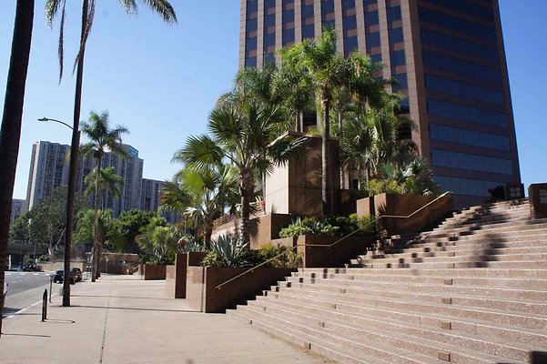 Figueroa Plaza - 28