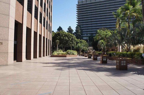 Figueroa Plaza - 16