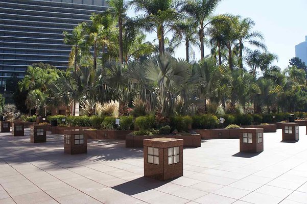 Figueroa Plaza - 17