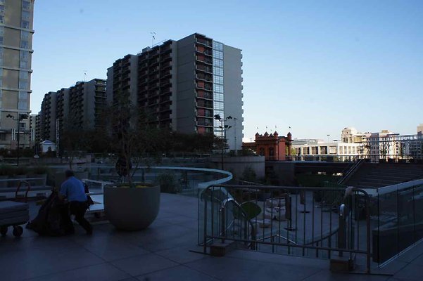 Cal Plaza - 31