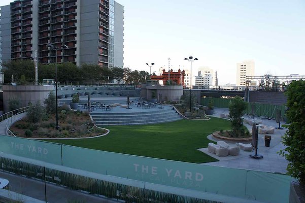 Cal Plaza - 70