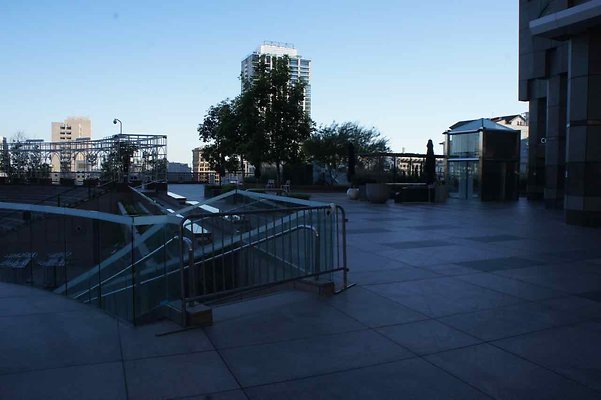 Cal Plaza - 25