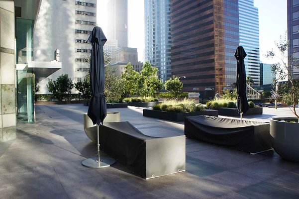 Cal Plaza - 10