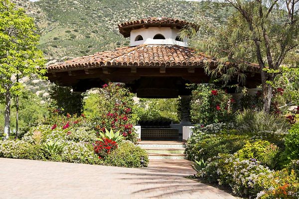 Villa 16 Gazebo-900