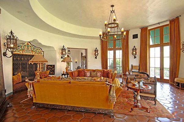 Villa 28 Living Room-900