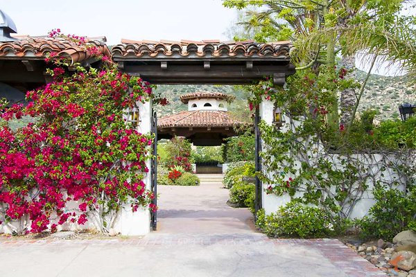 Villa 20 Gazebo Patio Entrance-900
