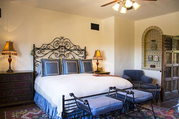 Villa 53 Bedroom 2-900