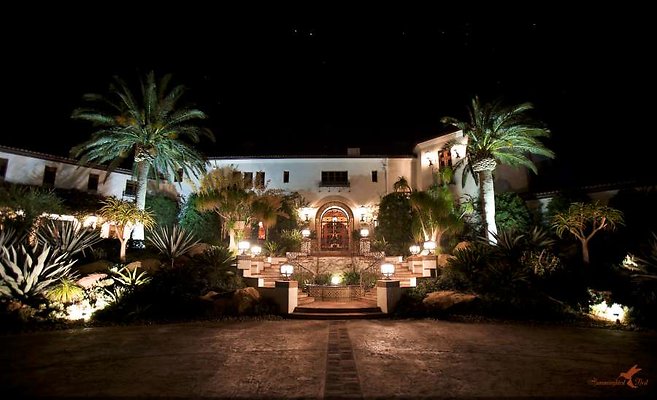 Villa 04 Front Exterior Night-900
